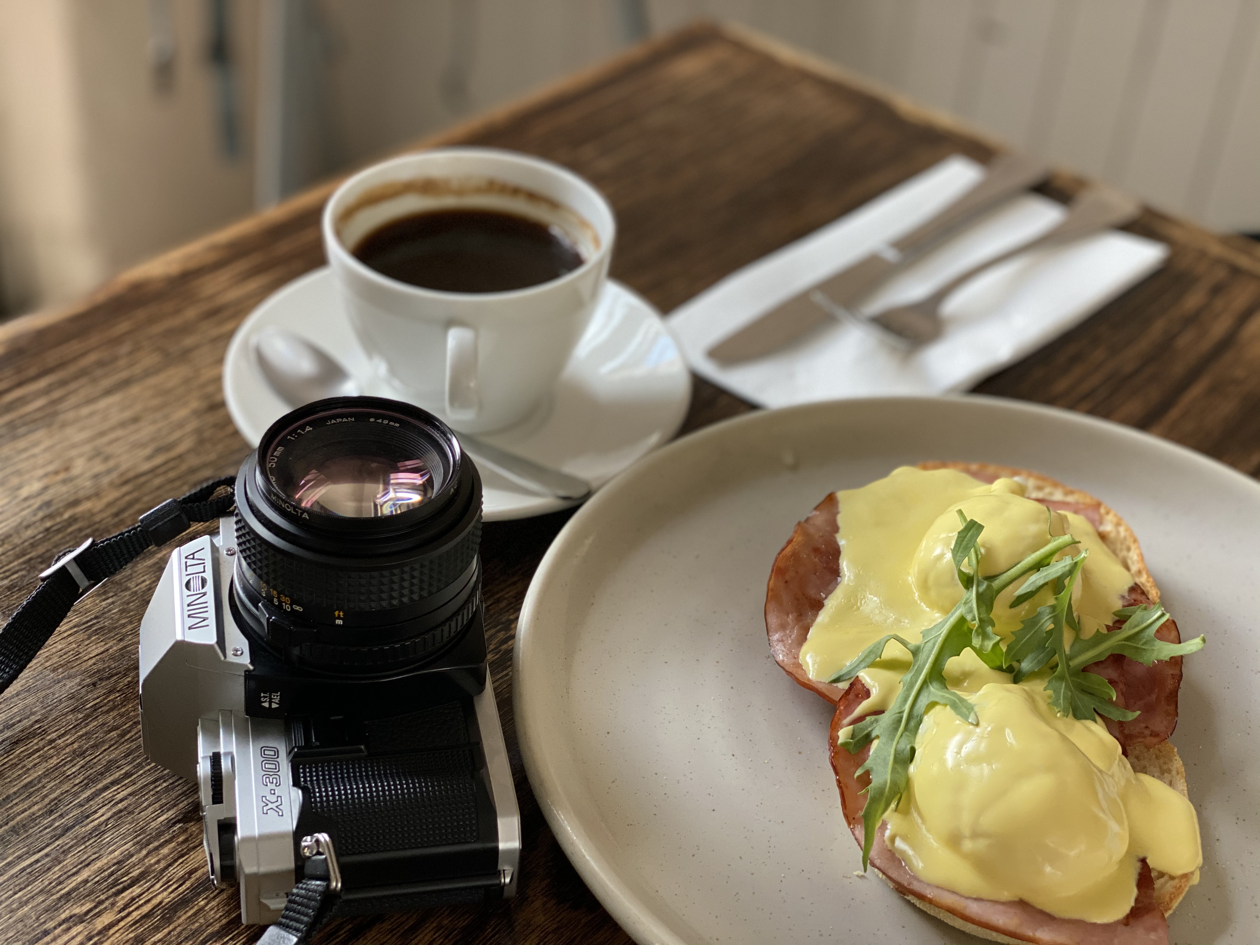 Eggs benedict